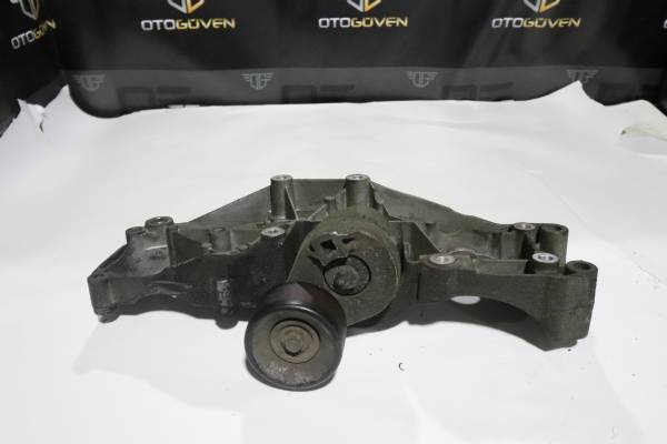 FORD CUSTOM 310 L TREND ÇIKMA PARÇA TRANSİT V184 ŞARJ DİNAMOSU AYAĞI (2)